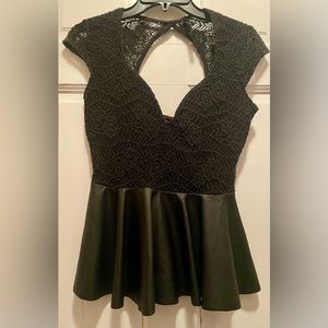 ZINGA black, peplumt top, size Medium